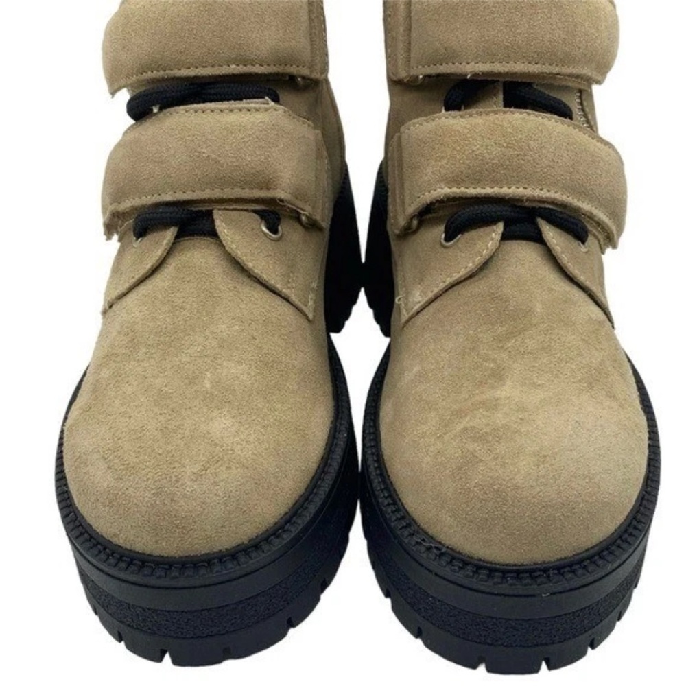 🆕🌸Free People 🆕🌸Tan Suede Msrp 268.00
Strap Boots - Picture 2 of 8